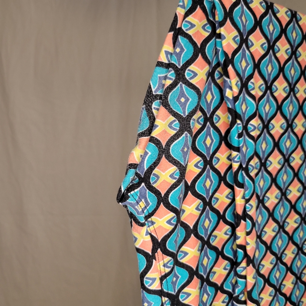 LuLaRoe Leggings - Picture 2 of 3